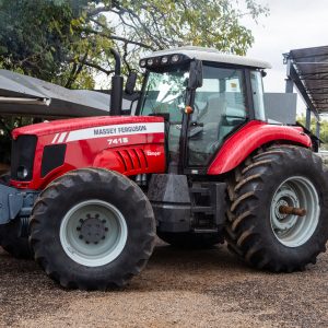 Trator Massey Fergurson MF 7415 DYNA