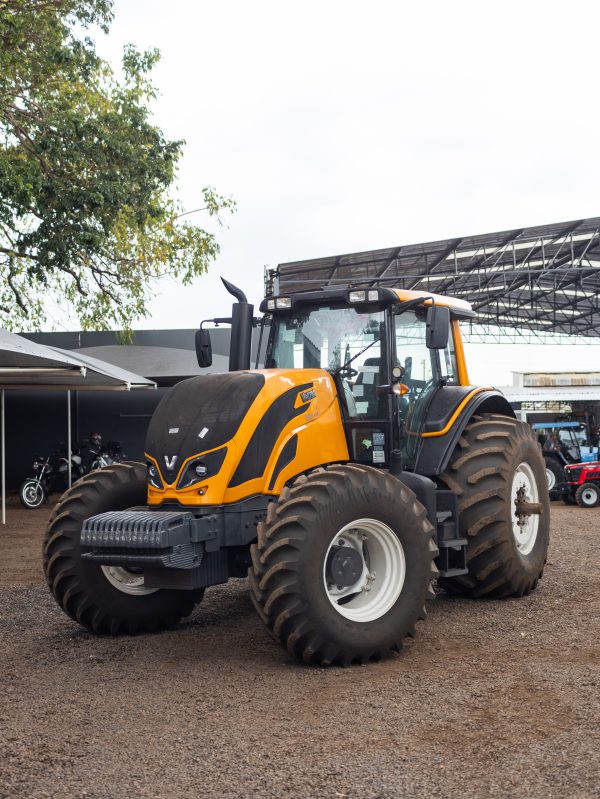 Valtra BH 224 Hitech - Imagem 2