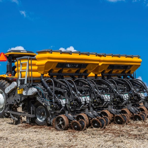 Plantadora Hitech H1005XH50TT BP1005 CF 10 Linhas c/ Precision Planting c/ Fertisystem