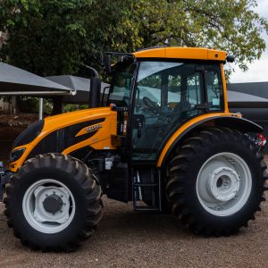 Valtra A 104 4x4