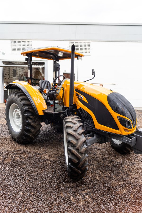 Valtra A 74S - Imagem 4