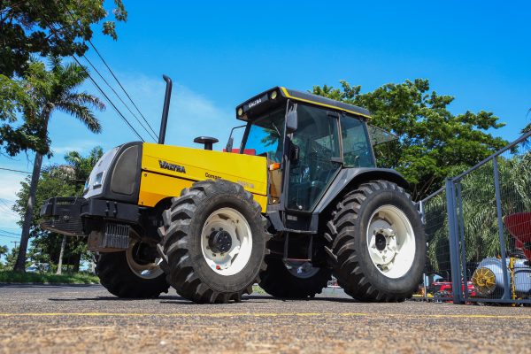 Valtra BM110 - Imagem 7